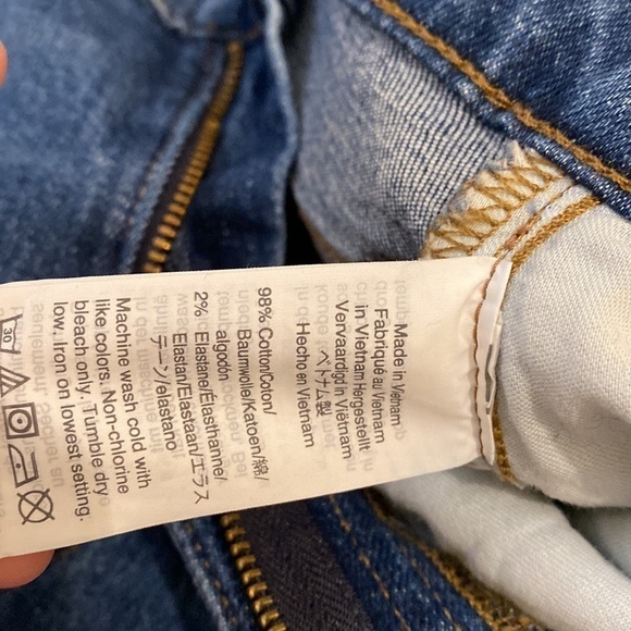 Madewell the high-rise, slim crop  boyfriend jeans. Size 25 . Style AA609 - Picture 4 of 14